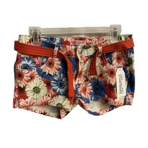 Crystal Vogue brand shorts size 7 NWT